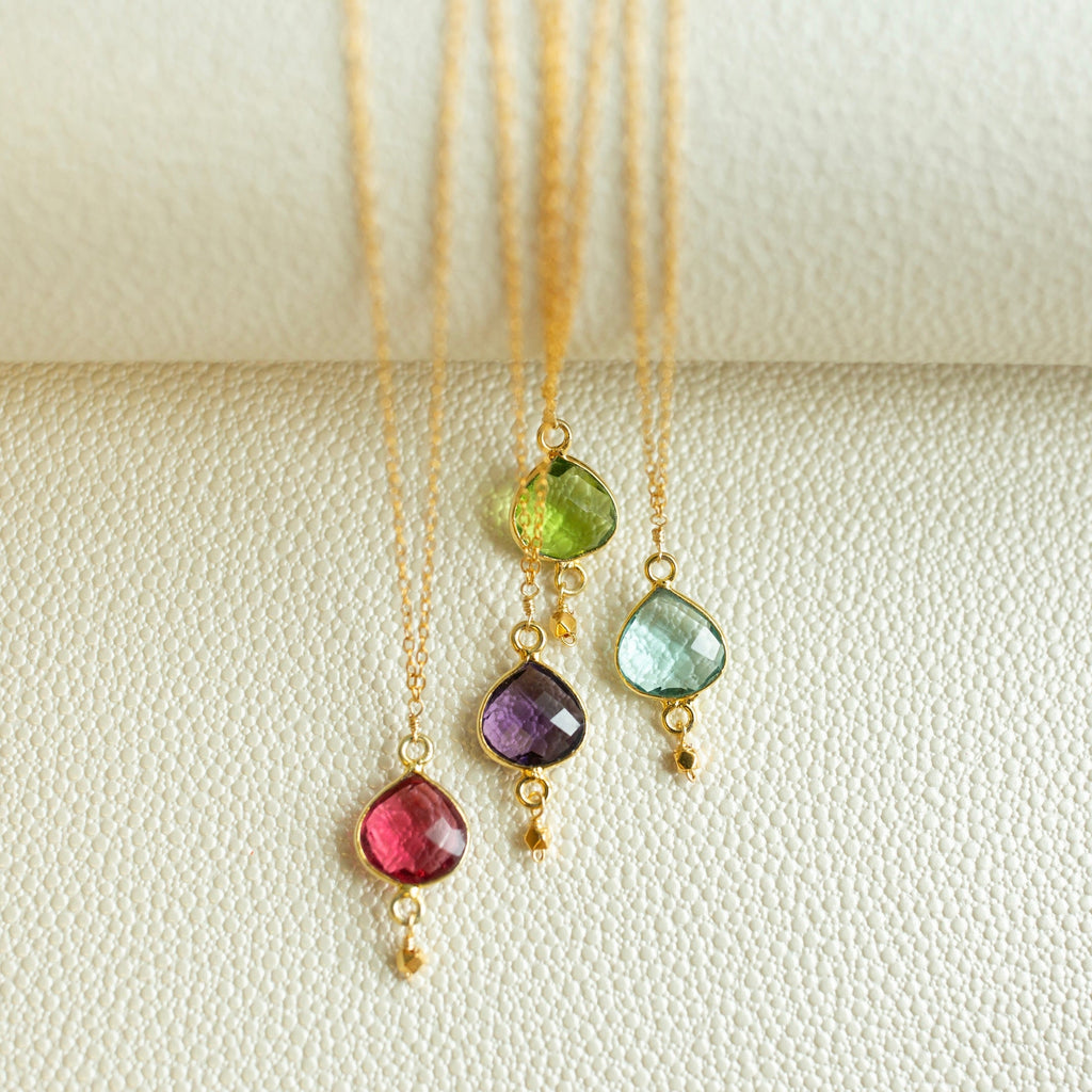 Handmade pendant necklace, everyday elegant gift — Everlyne