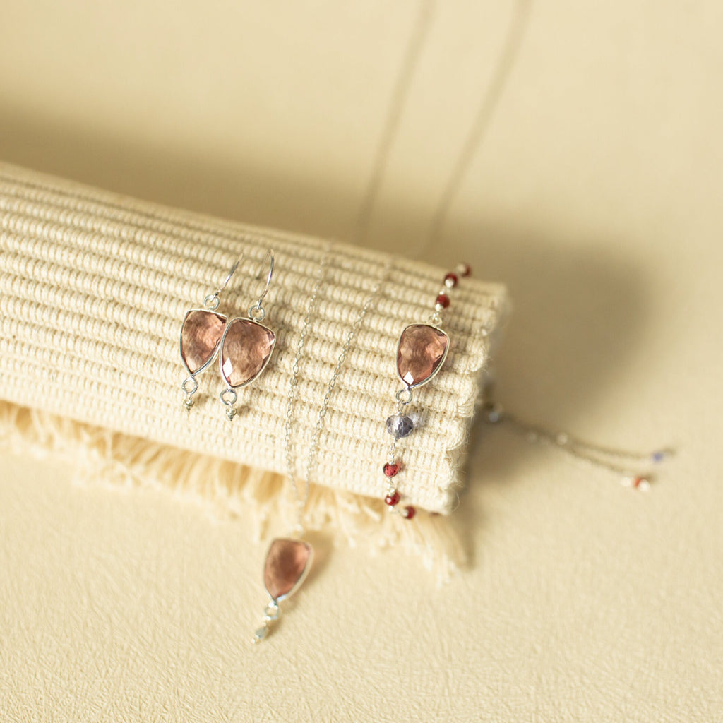 Natural gemstone Isla pendant necklace in 14k gold vermeil, handmade in the USA - Everlyne (view 7)
