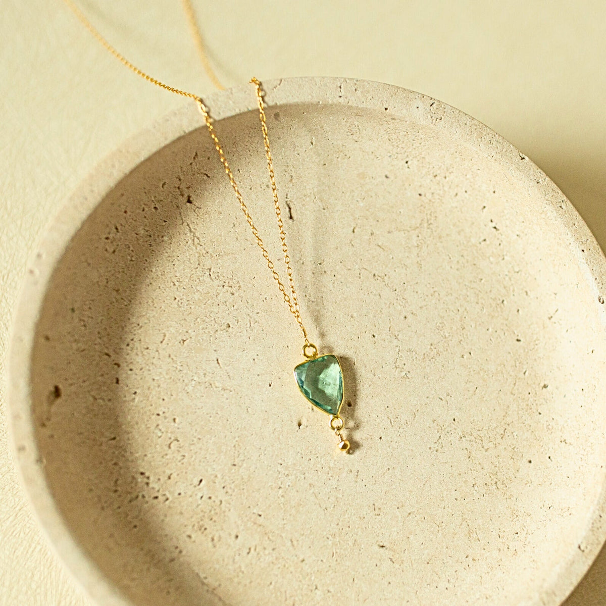 Isla jewelry set - necklace, bracelet and earrings in 14k gold vermeil - Everlyne (view 3)